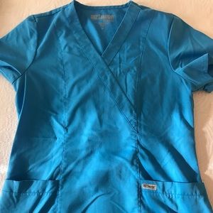 Bright blue Greys anatomy scrub top!